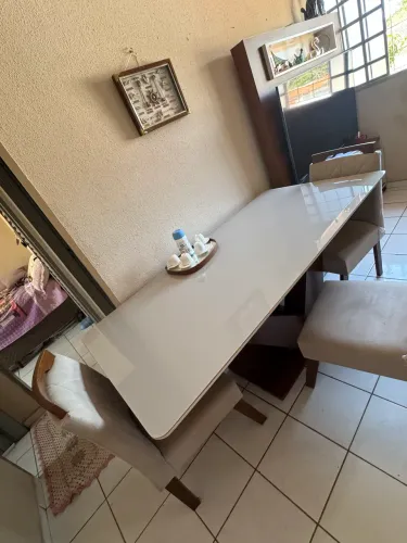 Mesa a venda