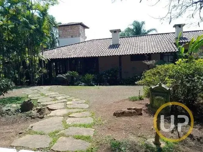 Casa de Condominio em Braúnas - Belo Horizonte