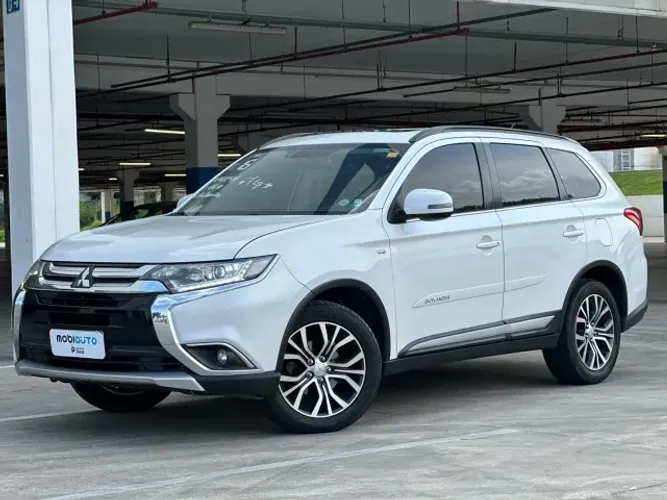 Mitsubishi Outlander 3.0/ GT 3.0 V6 Aut. 2016