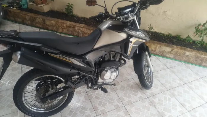 Bros 160 muito nova