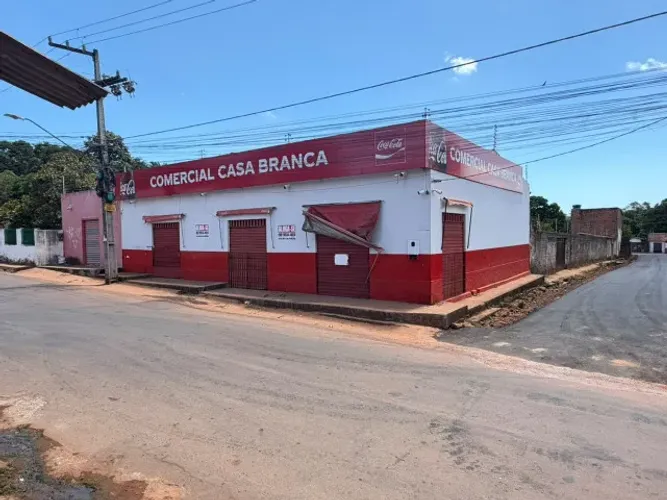 CASA + PONTO COMERCIAL EM AVENIDA MOVIMENTADA! UMA OPORTUNIDADE PARA MORAR E EMPREENDER
