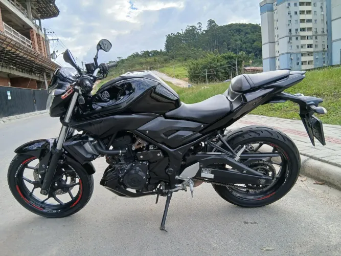 Yamaha MT-03 2018 - Impecável (Manual + Chave Reserva) - Itapema