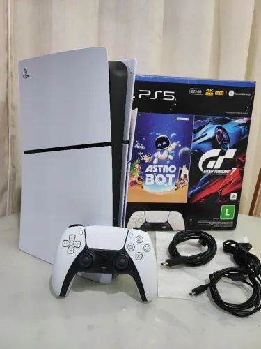 PS5 slim 825GB Digital semi-novo 