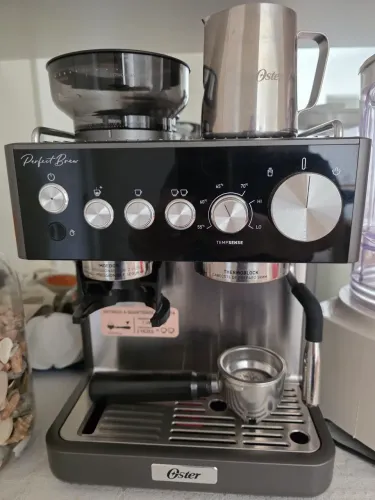 Cafeteira expresso Oster
