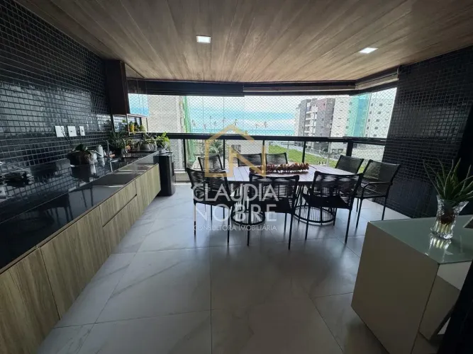 Apartamento à venda com 211 m2, 4 suítes e 4 vagas em Jatiúca - Maceió - AL