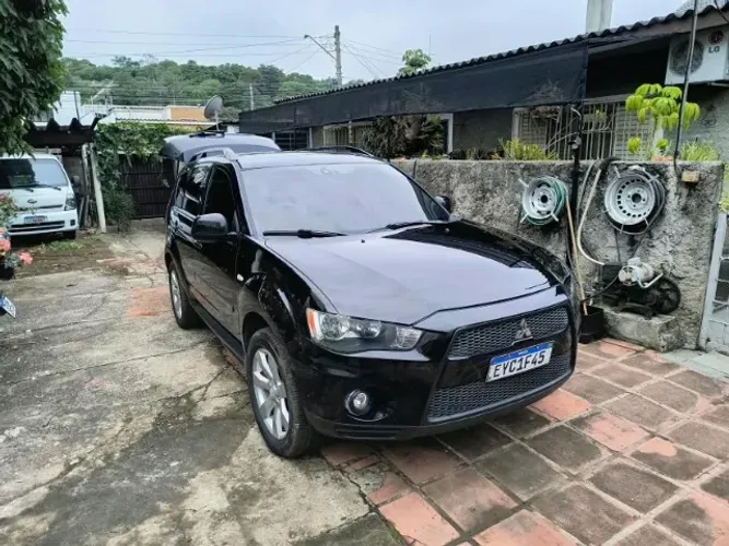 Mitsubishi Outlander 2.0 16V 160cv Aut. 2012