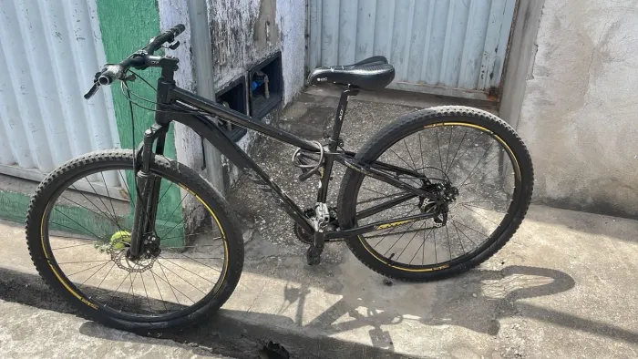 Vende se essa bicicleta