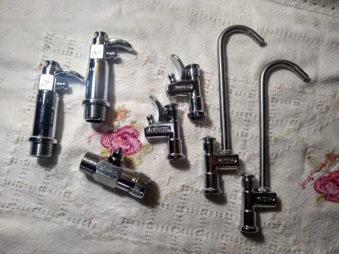 Válvula/Kit Bebedouro  botão  jato + copo Valpress