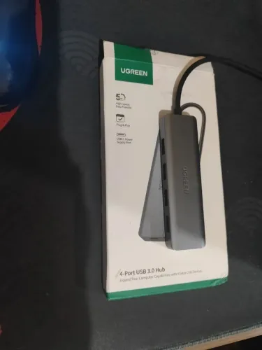 Hub USB 3.0 UGREEN CM219 - 4 Portas + Entrada USB-C (Semi-novo)