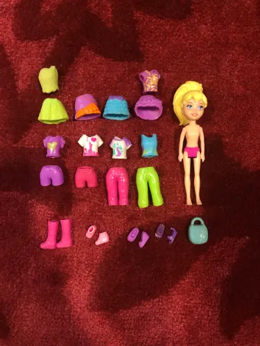 Boneca Polly e Acessórios 