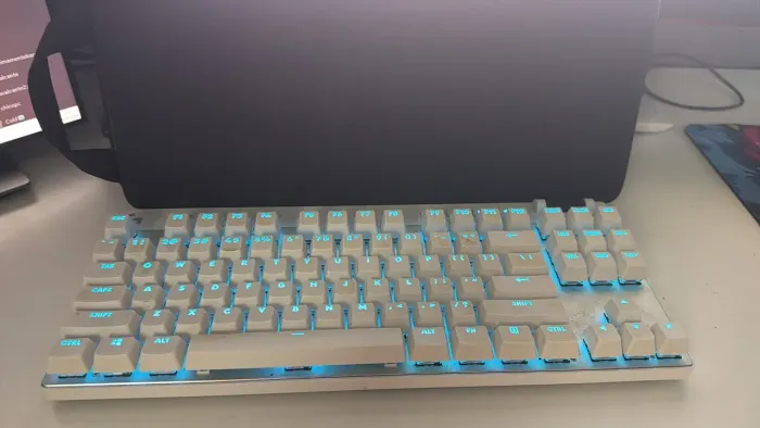 Teclado Gamer Sem Fio Logitech G PRO X TKL - Branco