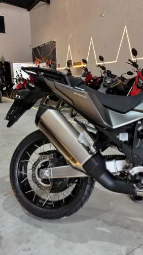 pronta entrega África 1100 L dct 2026 zero km emplacada 