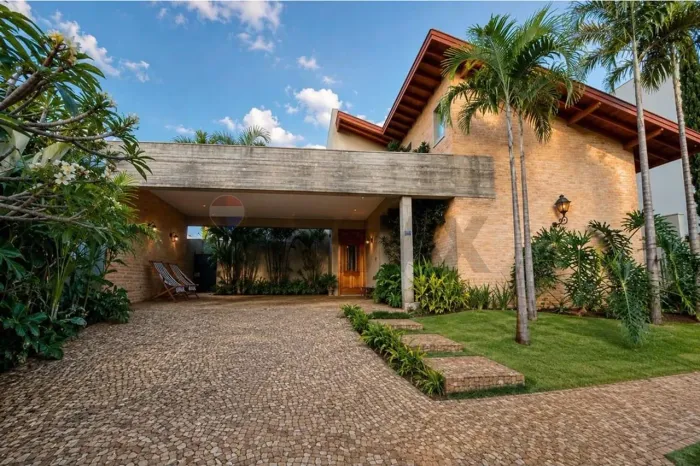 Casa à Venda - Condomínio Villa São Vicente - Franca - SP
