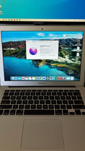 MacBook Air 13 2017 i5 / 8GB / SSD 500GB - Excelente estado