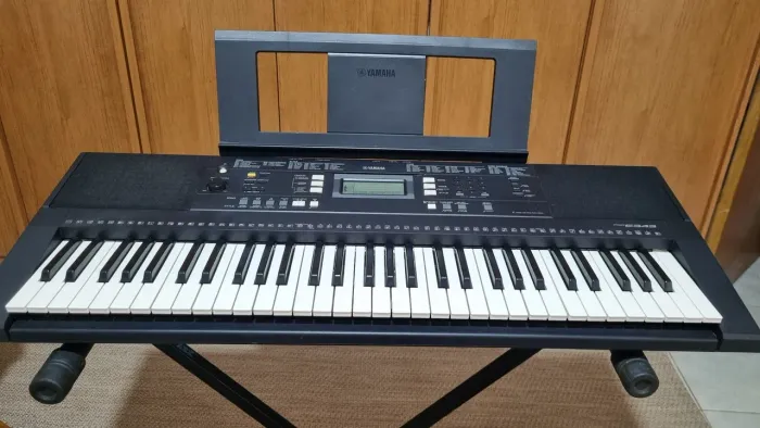 Vendo Teclado Yamaha PSR-E343