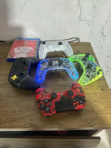 ps4 e controles