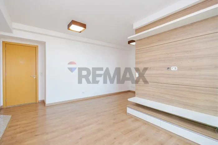 Apartamento para locação no Edifício Vermont com 61m², 2 quartos e 2 vagas de garagem, no