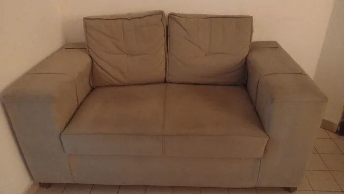Sofá 2 lugares