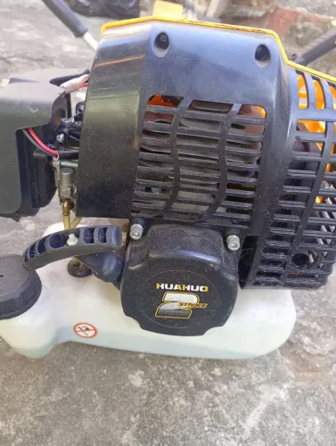 Roçadeira 75cc