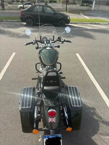 Super Meteor 650 - Muito nova e completa