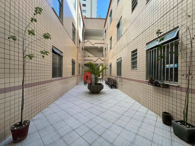 Apartamento com 3 dormitórios à venda, 80 m² por R$ 330.000 - Centro - Juiz de Fora/MG