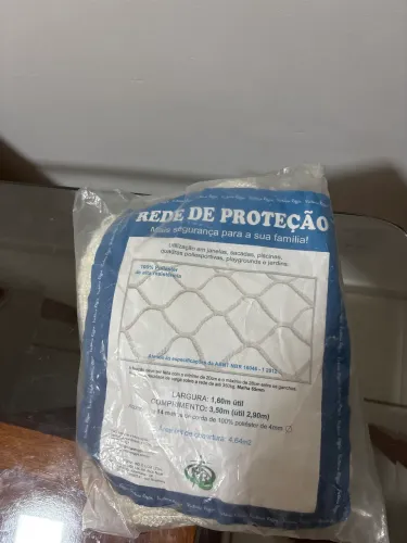 Vendo uma rede de proteção para janelas ou portas