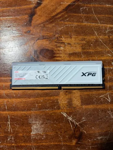 Memória ram ddr4 8gb XPG 3200mhz 