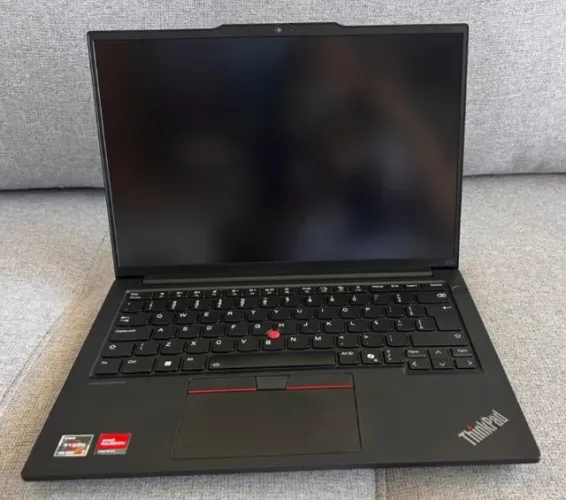 Lenovo Thinkpad E14 Gen 6 Ryzen 7 Troco