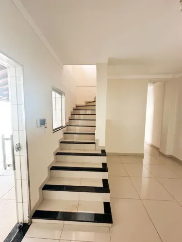 casa sobrado a venda em Jardinópolis