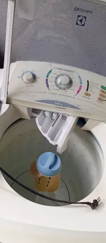 Máquina de lavar Eletrolux 12Kilos