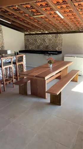 Mesa rústica