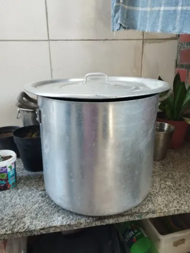 Panelão grande pra feijoada