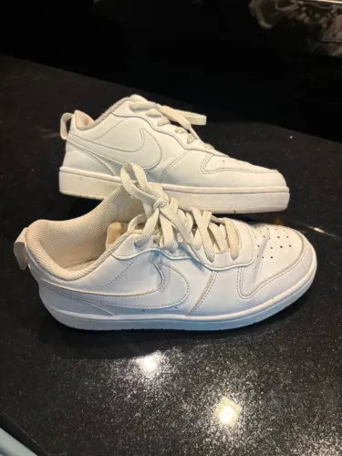 Tênis Nike branco
