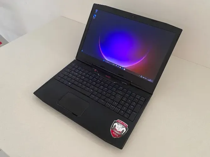 Notebook Gamer Avell i7 8750H + GTX 1050 Ti + 16gb + SSD 256 + Full HD + Teclado Mecanico