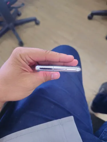 Samsung s10e