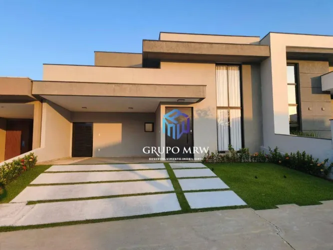 Casa com 3 dormitórios à venda, 150 m² por R$ 1.300.000,00 - Sunlake Spa Residencial - Sor