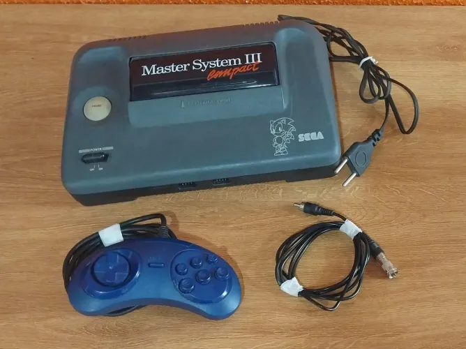 ? Master System 3 Compact - Raridade Sonic - R$ 320