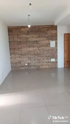 Colocação de piso cerâmicas e porcelanato