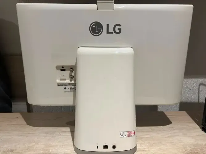 All in One LG 24" | Lindo, Tela Gigante Full HD e Pronto para Uso (Impecável)