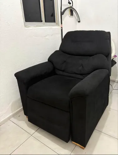 Poltrona reclinável