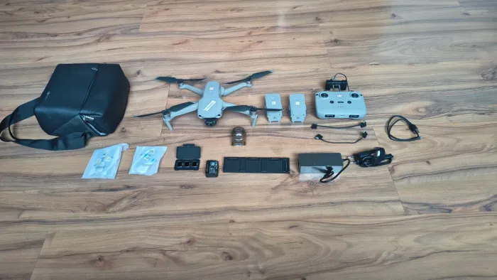 DJI Mavic Air 2 Fly More Combo Completo (Impecável) - Apenas 57 ciclos nas 3 baterias