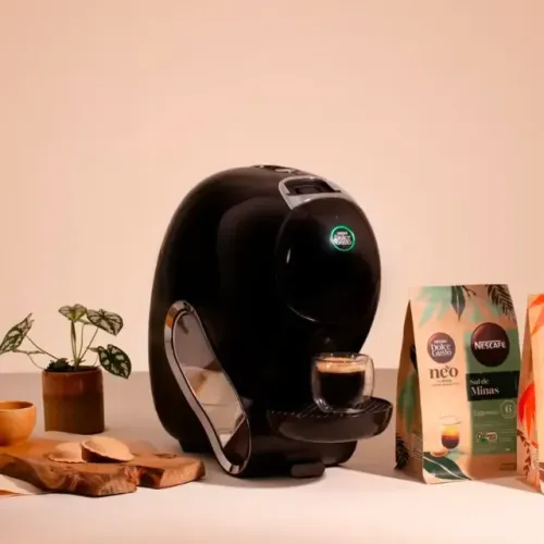 Cafeteira Expresso Arno Nescafé Dolce Gusto Neo 1L Preta 110v