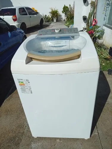 Máquina de lavar Brastemp 11kg, cesto de inox, funciona tudo perfeitamente.