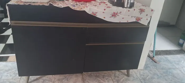 Balcão semi novo!