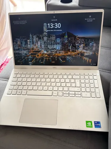 Notebook Dell Inspiron 5502 ? i7 | 16GB RAM | 512GB SSD | MX350