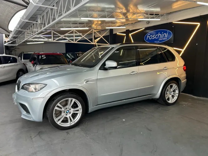 BMW X5 M 4.4 4X4 V8 32V Bi-turbo Aut. 2012
