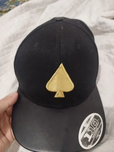 boné