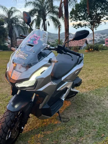 Honda ADV 160 2025