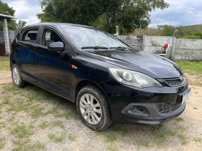 Chery Celer Hatch ACT 1.5 16V Flex 5P 2015