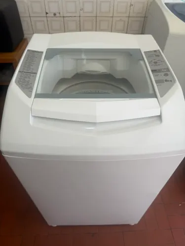 MÁQUINA DE LAVAR 8 KILOS